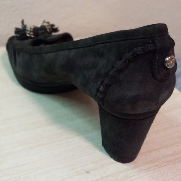 STUART WEITZMAN size 11 - Picture 4 of 10